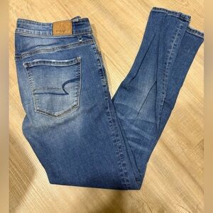 American Eagle High Rise Jegging
